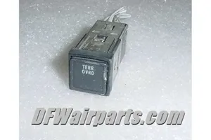 M22885/1084245B, 95-42-45-BK-63939,Boeing 727 Annunciator Switch